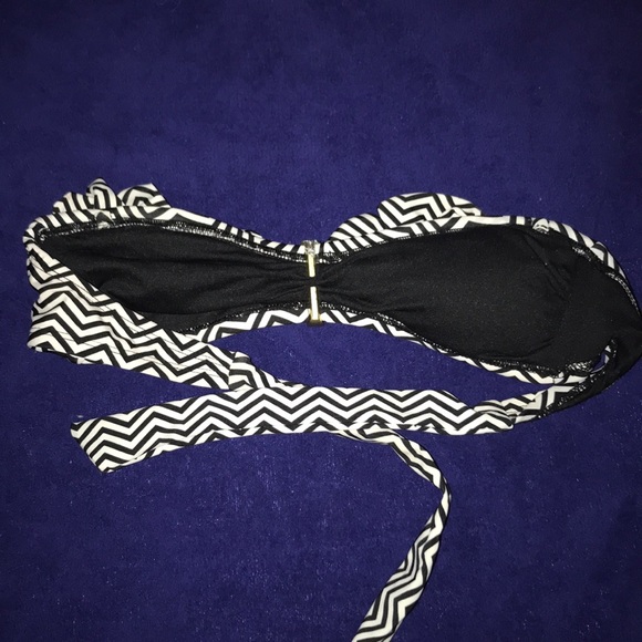 Bathing suit bundle - Picture 3 of 6